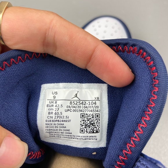 Air Jordan 1 Mid SE White Navy Red 852542-104 - Picture 5 of 5